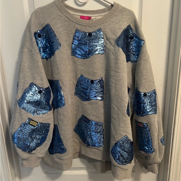 QUEEN OF SPARKLES Gray Sweatshirt with Blue Sequin Shorts Design - Picture 2 of 6